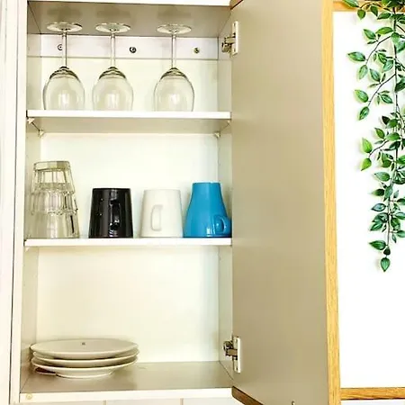 Apartment Self Check-in Cozy Studio Near Kamppi Metro, Hietaranta Beach! *