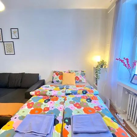 Self Check-in Cozy Studio Near Kamppi Metro, Hietaranta Beach! *
