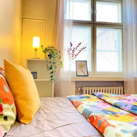 Self Check-in Cozy Studio Near Kamppi Metro, Hietaranta Beach! Helsínquia