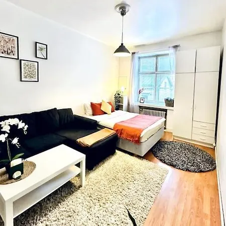 Self Check-in Cozy Studio Near Kamppi Metro, Hietaranta Beach! Apartamento *